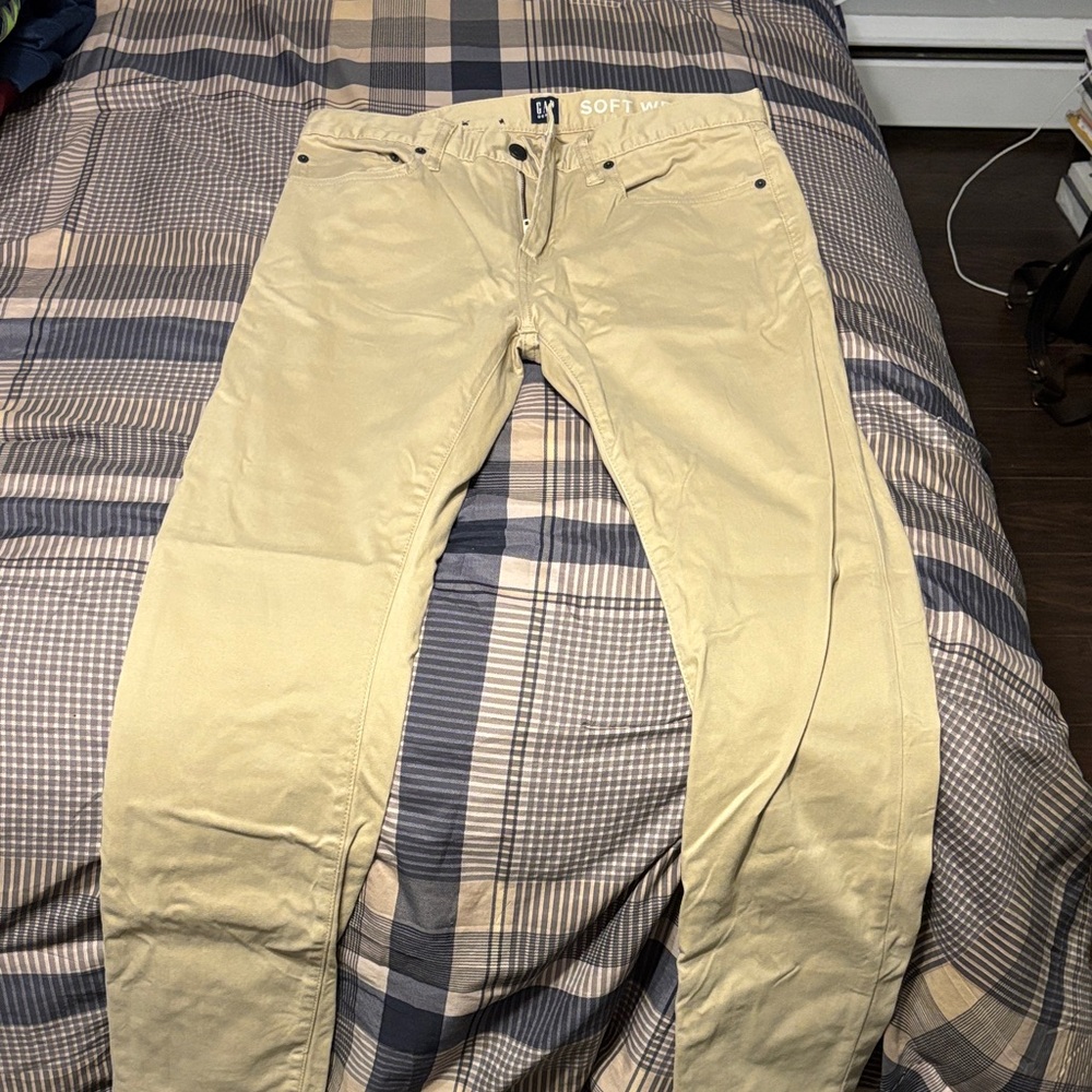 GAP Men's Tan Chinos